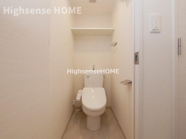 トイレ　落ち着いたトイレです