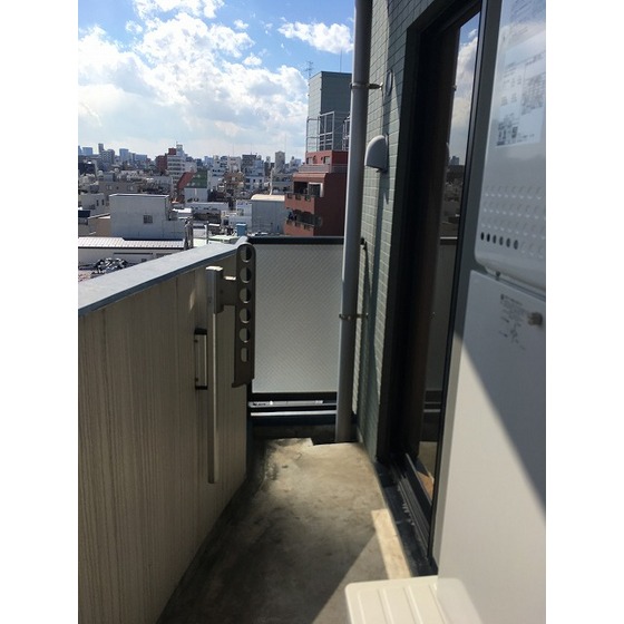 バルコニー　バルコニー