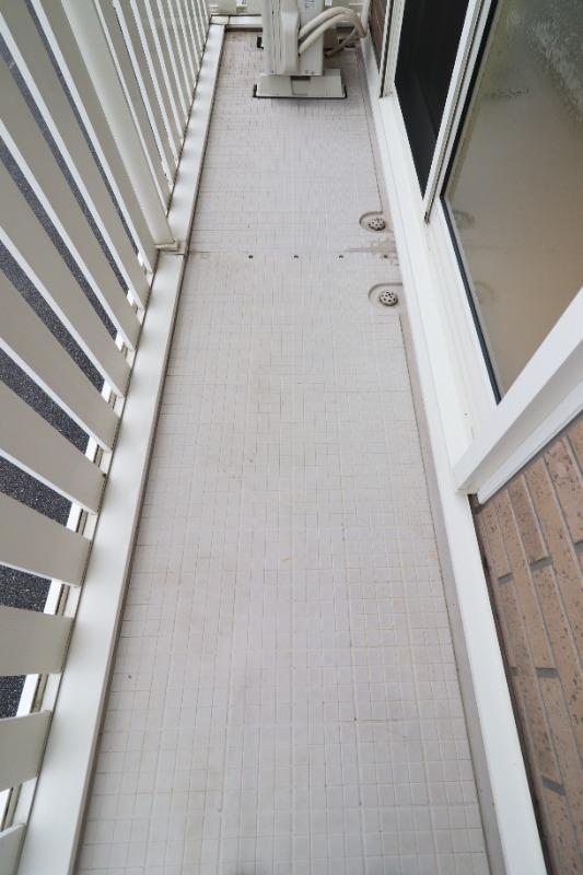 バルコニー　図面と現状に相違がある場合には現状を優先