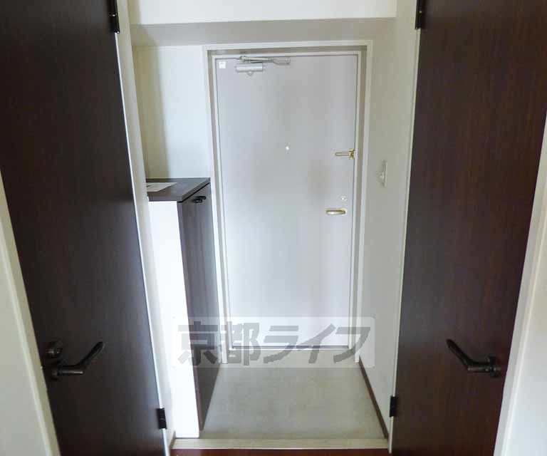 玄関　広い玄関です。