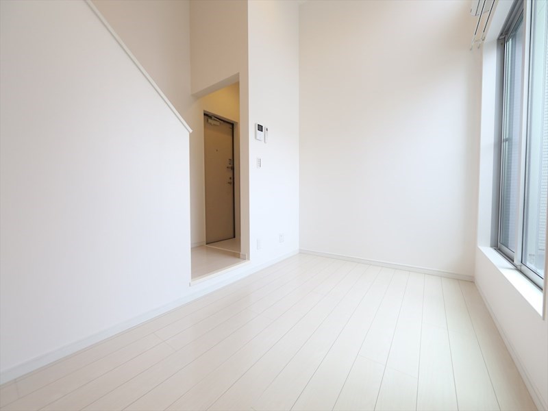 その他　洋室5.1帖　アンダーロフト4.7帖（収納にも使えます）