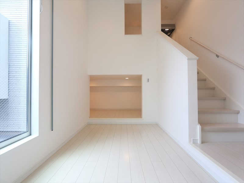 居室・リビング　洋室5.1帖　アンダーロフト4.7帖（収納にも使えます）