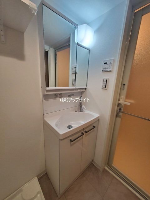 洗面設備　独立洗面台