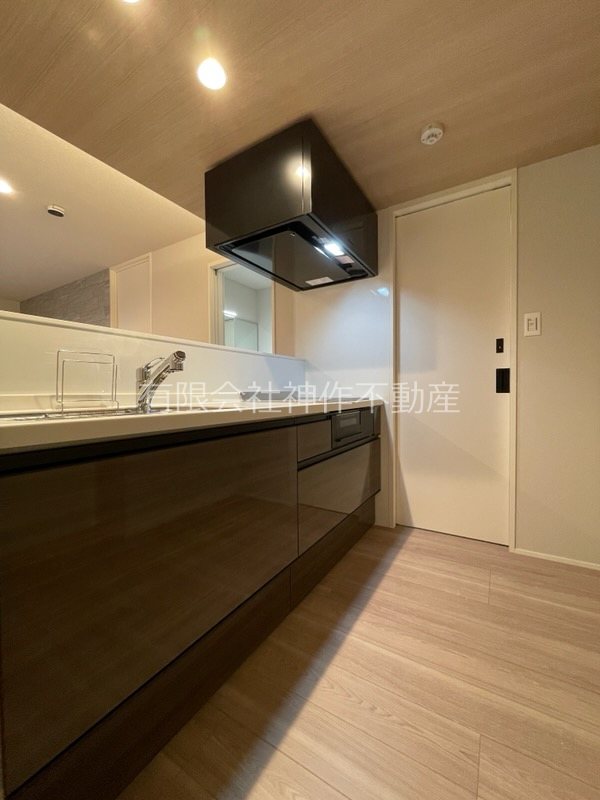 キッチン　IHクッキングヒーター