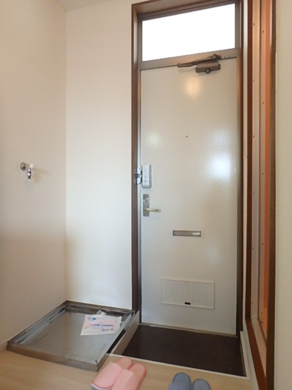 玄関　図面と現状に相違がある場合には現状を優先