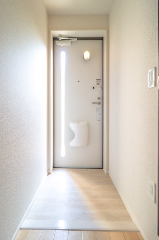 玄関　図面と現状に相違がある場合には現状を優先