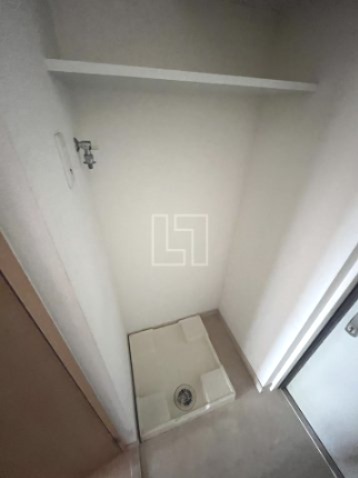 その他設備　スプランディッド難波II　室内洗濯パン