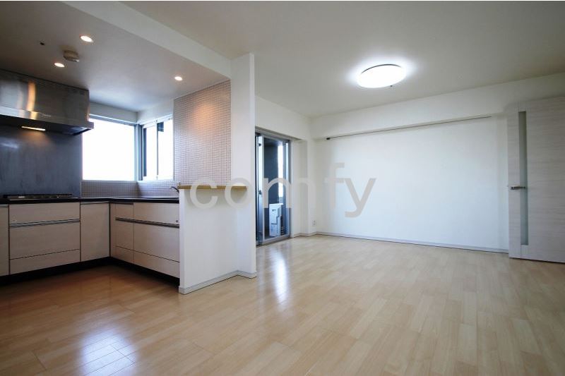 居室・リビング　広めのリビングダイニング