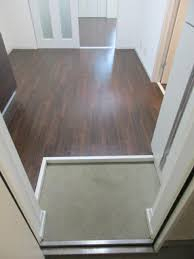 玄関　※同物件参考写真