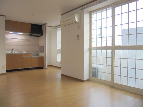 居室・リビング　リビング