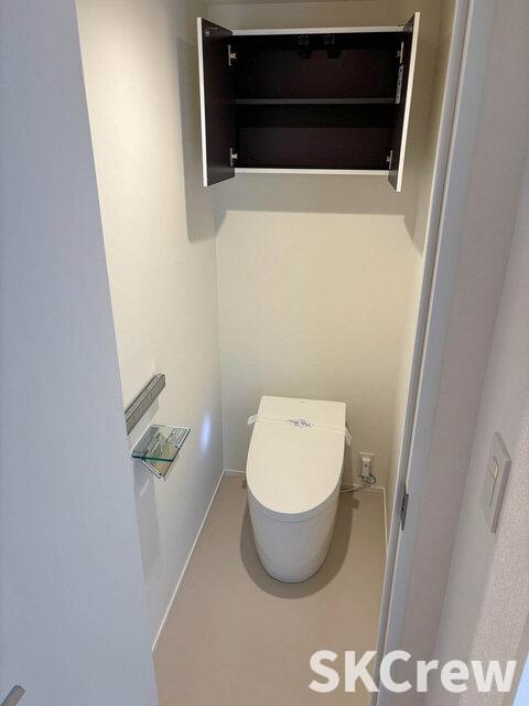 トイレ　別号室の写真です