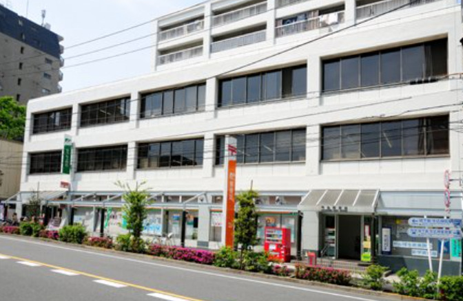 郵便局　牛込郵便局（郵便局）まで853m