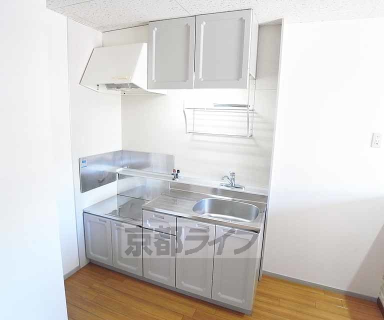 キッチン　広いキッチンです。