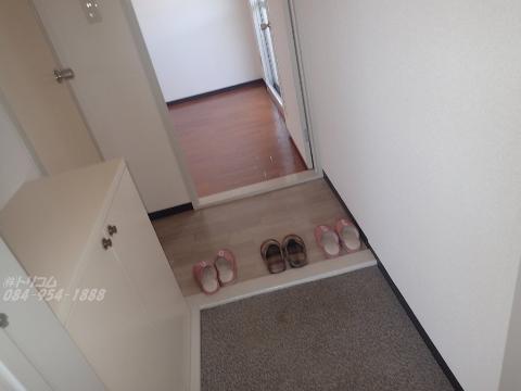 玄関　玄関（イメージ）