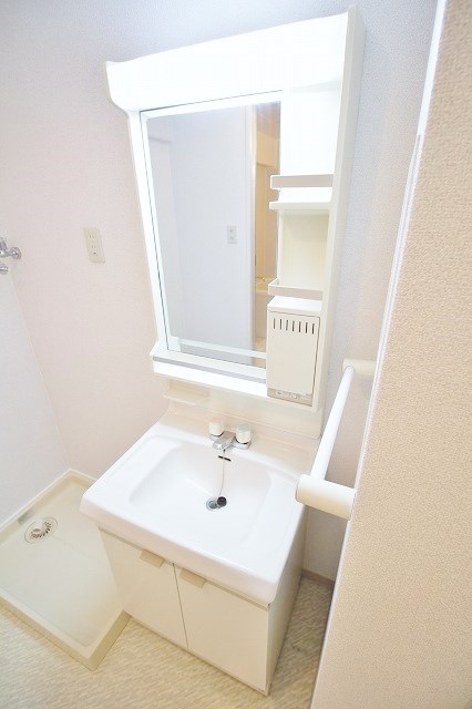 洗面設備　洗面化粧台