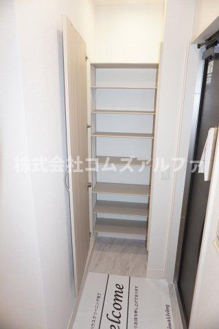 玄関　DPaina保土ヶ谷　玄関