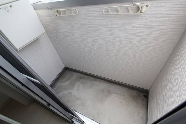 バルコニー　１０１号室室内参照