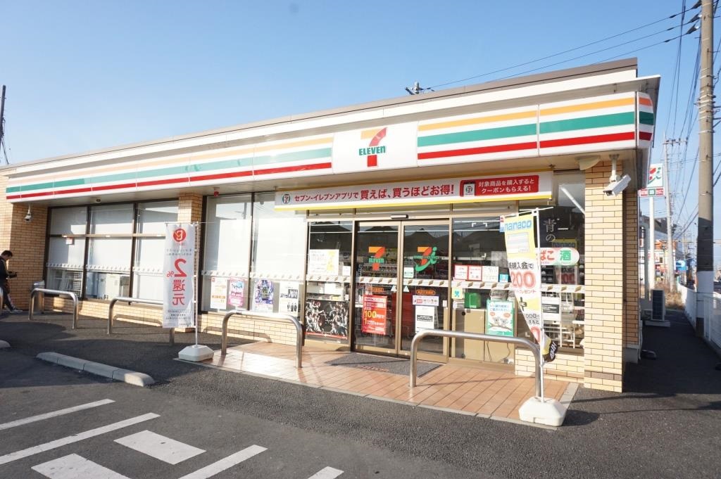 コンビニ　セブンイレブン 越谷大里東店（コンビニ）まで800m