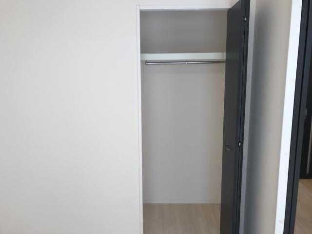 収納　南洋室クローゼット