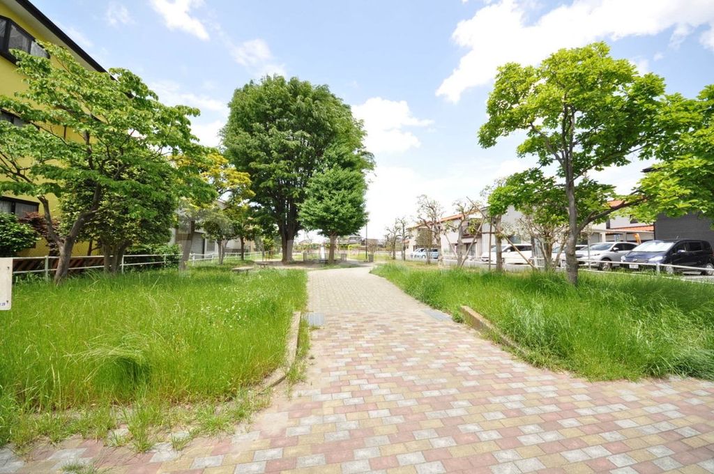 公園　伊勢野わかば公園（公園）まで1650m