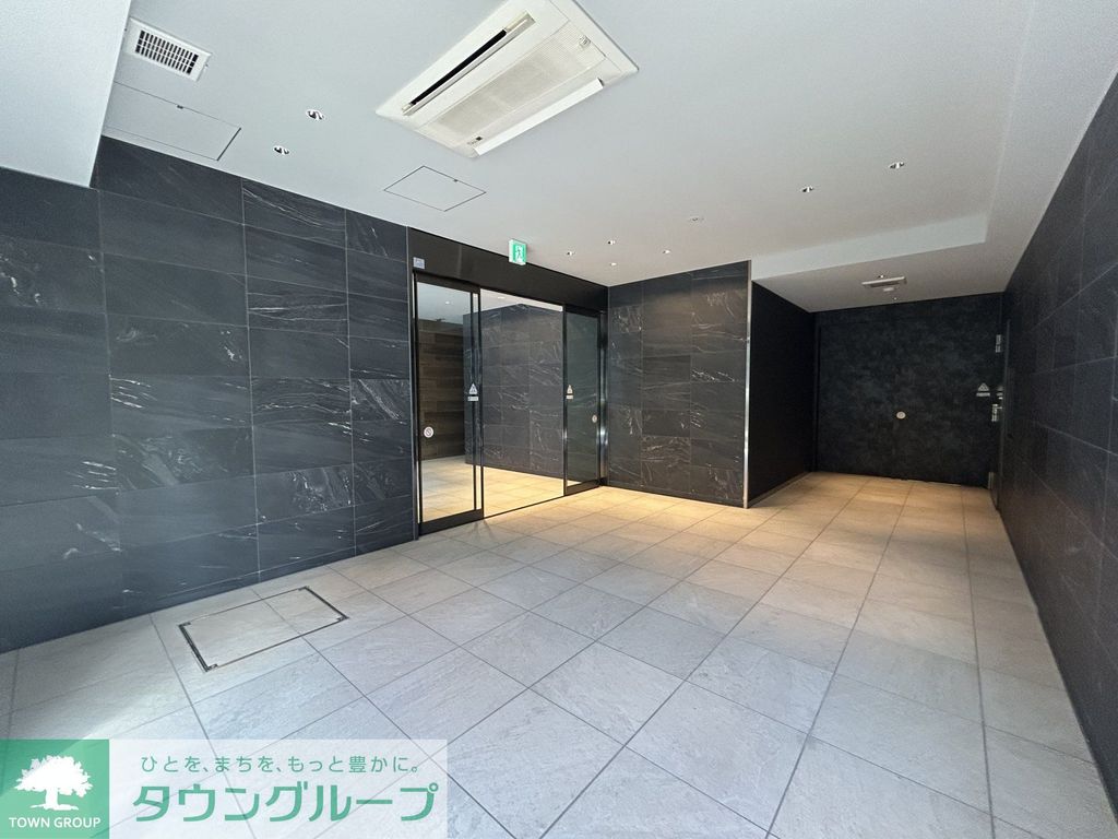 ロビー　エントランス