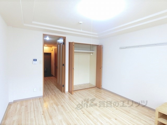 居室・リビング　洋室