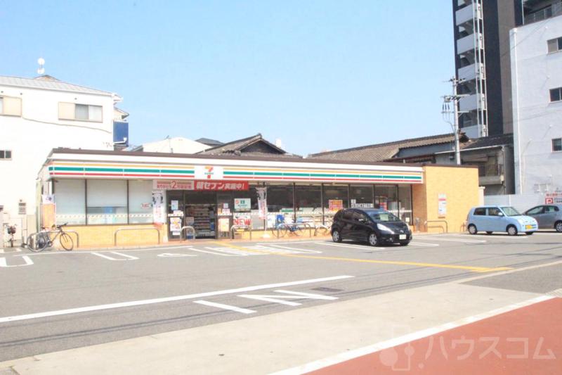 コンビニ　セブン-イレブン大阪浜口東２丁目店（コンビニ）まで302m