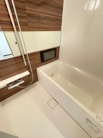 バス・シャワールーム　詳細は、RISUMO江坂本店→06-6155-7137まで♪