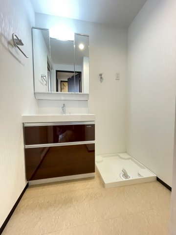 洗面設備　詳細は、RISUMO江坂本店→06-6155-7137まで♪