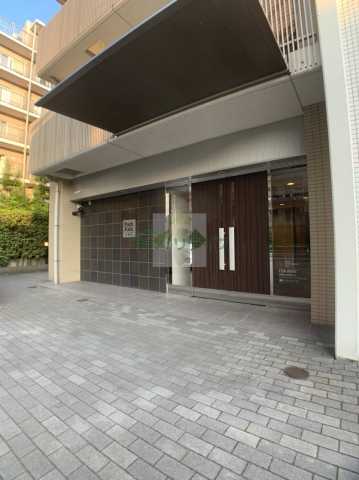 エントランス　パークアクシス滝野川