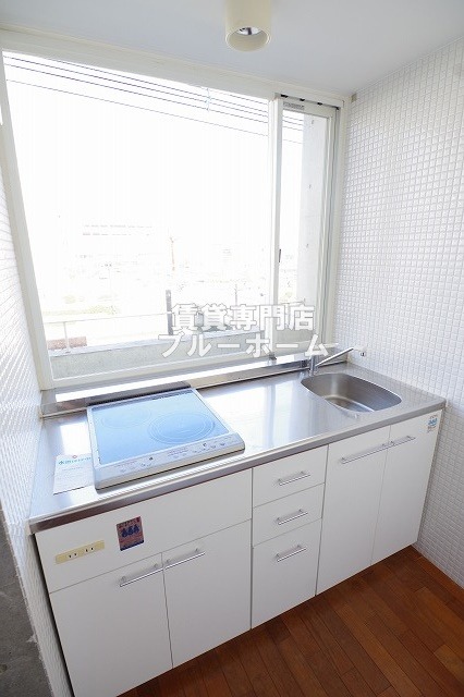 キッチン　IH2口のシステムキッチン！