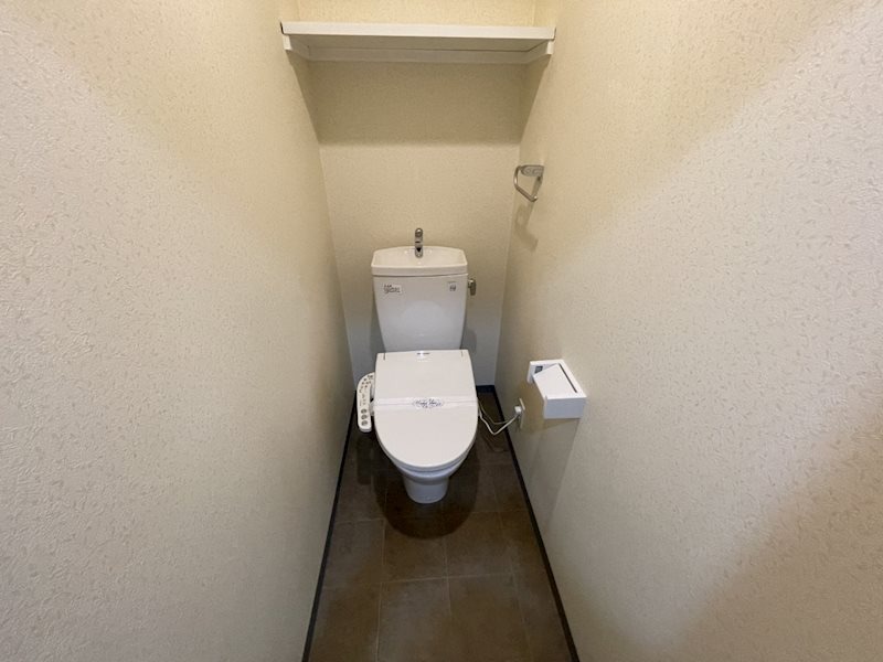 トイレ　別号室イメージ