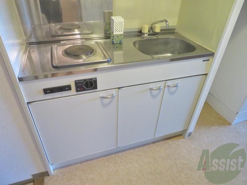 キッチン　ＩＨクッキングヒーター付きのシステムキッチンになっております