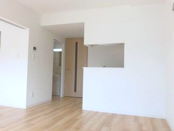 キッチン　人気の対面式システムキッチンです♪