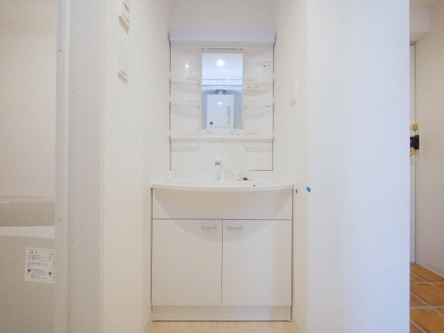 洗面設備　シャンプードレッサー付き♪