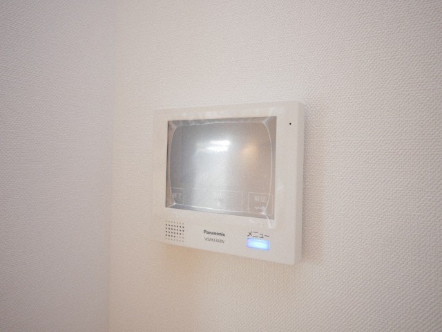 セキュリティ　モニター付きインターホンで安心♪