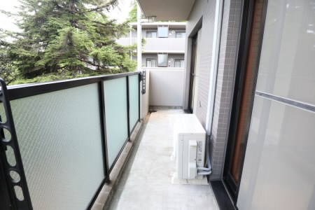 バルコニー　※別部屋の写真です