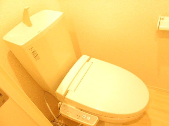 トイレ　別部屋参照