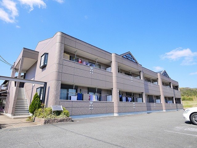 建物外観　きれいな外観です