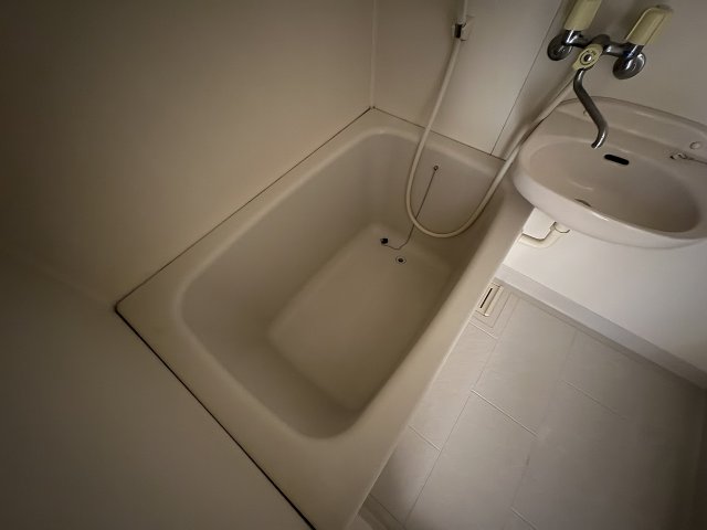 バス・シャワールーム　きれいなお風呂です