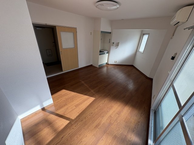 居室・リビング　使いやすいリビングです