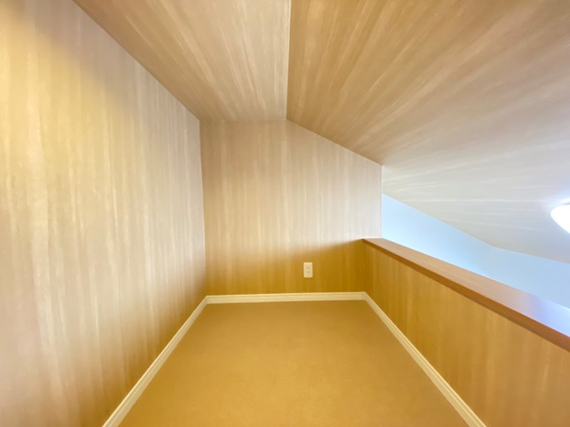 その他　空間を有効活用できるロフト付き。