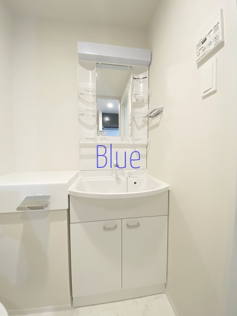 洗面設備　同仕様