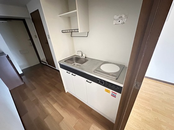 キッチン　※別部屋の写真です