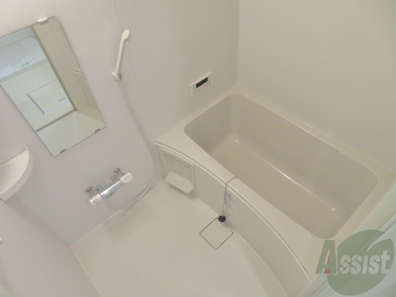 バス・シャワールーム　建設中