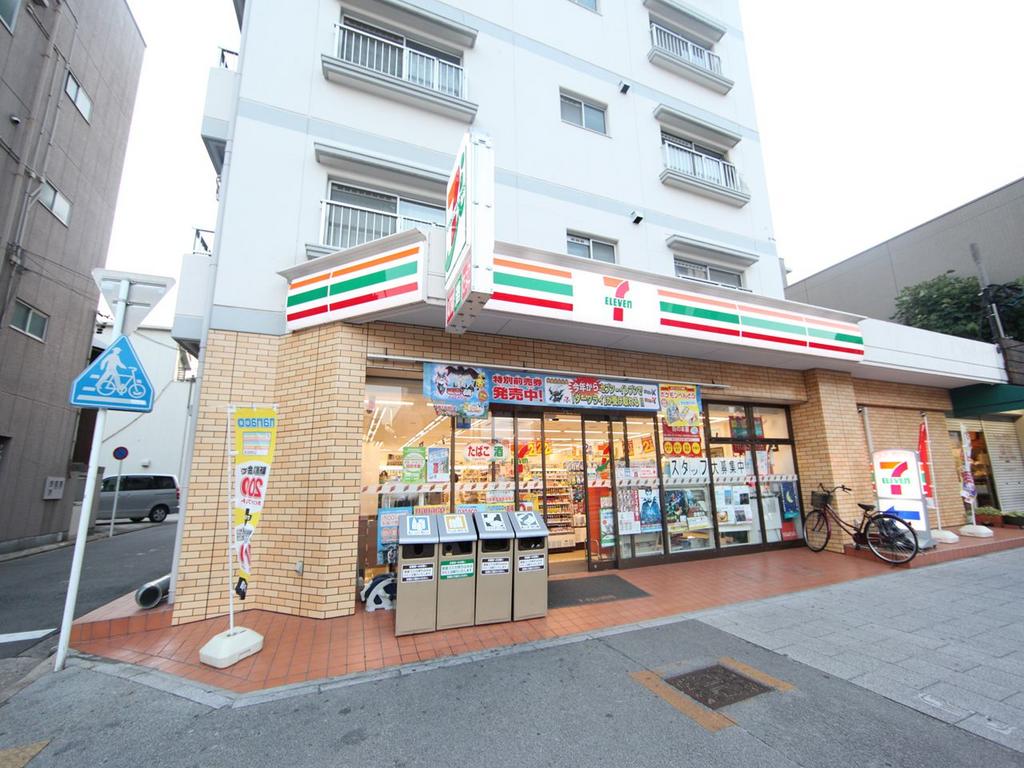 コンビニ　セブンイレブン 名古屋桜本町店 (コンビニ)（コンビニ）まで240m
