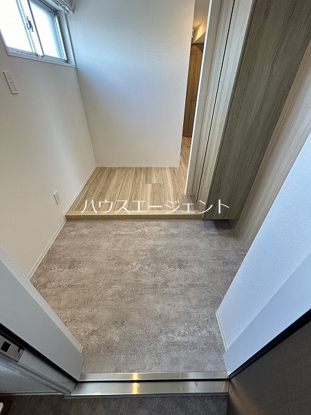 玄関　玄関です。※参考画像