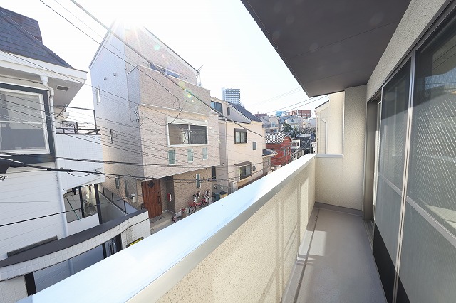 バルコニー　バルコニー