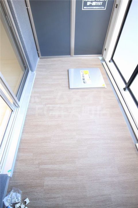 バルコニー　バルコニーで洗濯物が干せます