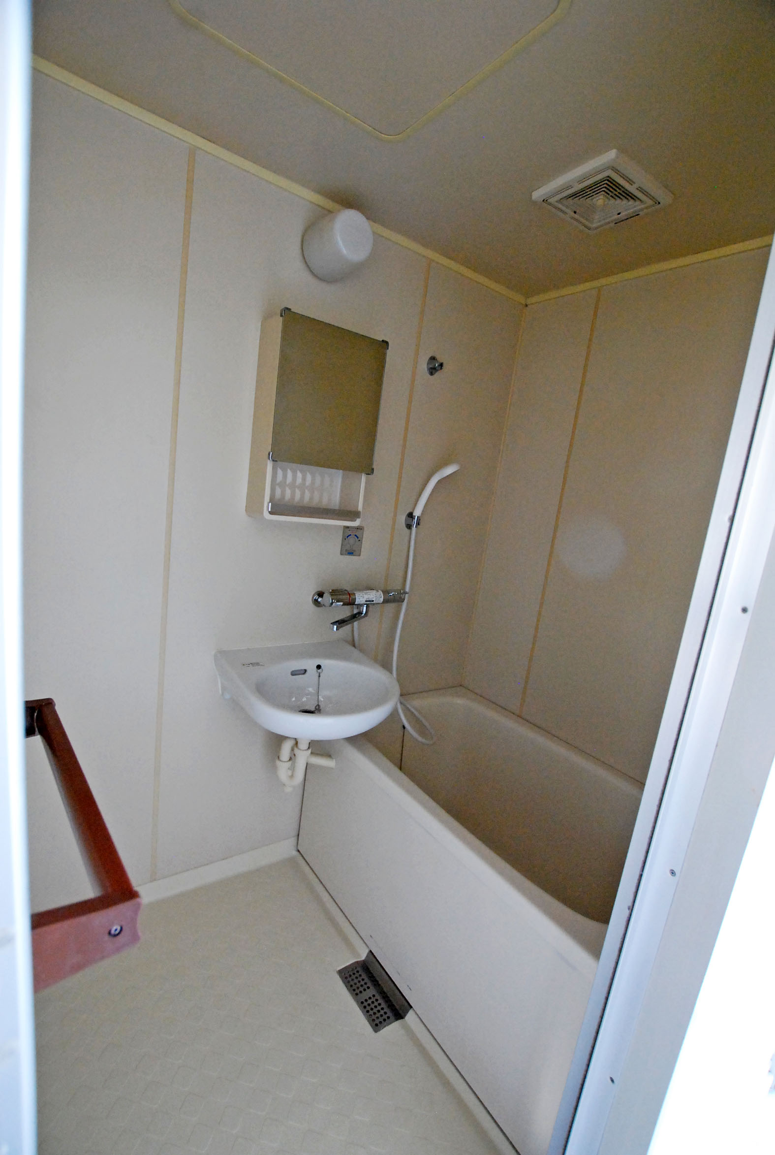 バス・シャワールーム　浴室＋洗面